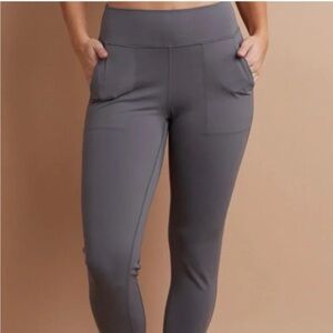 Savvi Noor Joggers!